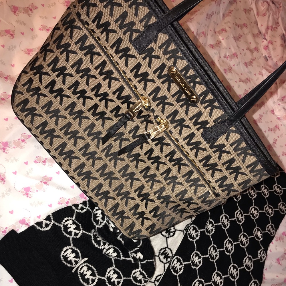 MICHAEL KORS KEMPTON JACQUARD TOTE